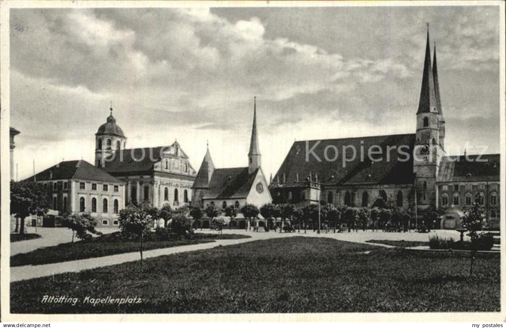 42571230 Altoetting Kapellenplatz Altoetting