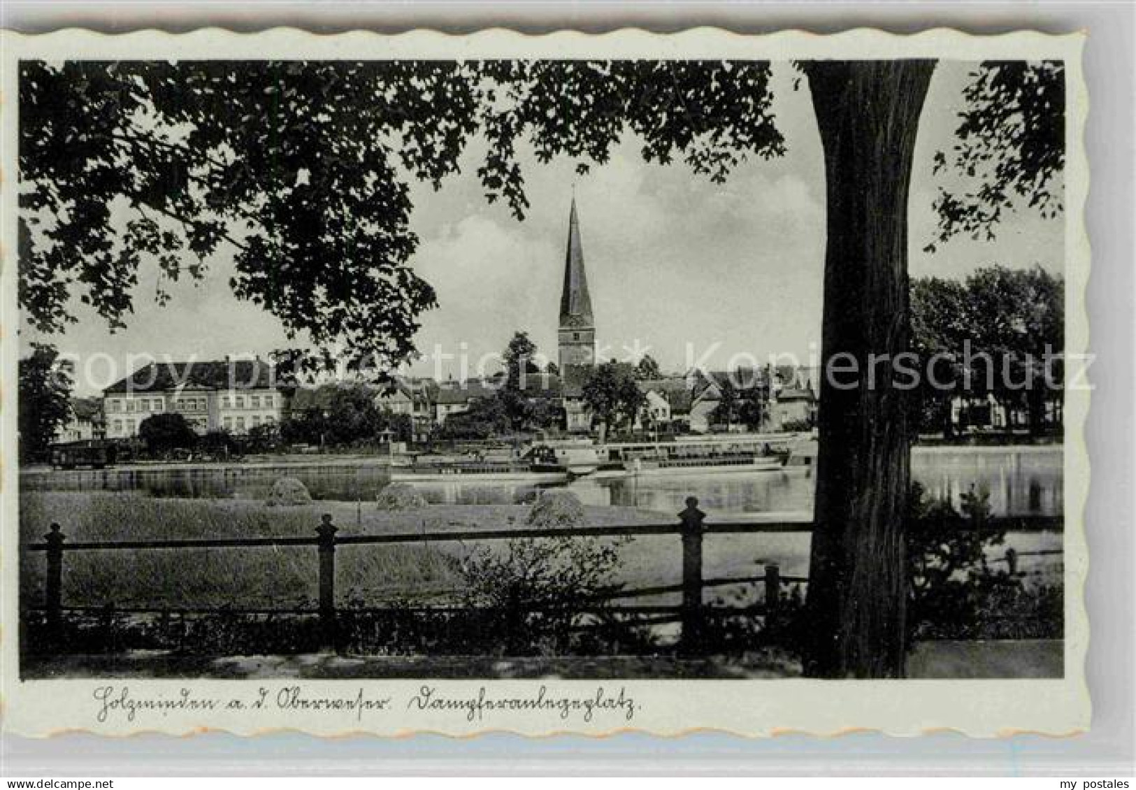 42704617 Holzminden Weser Dampferanlegeplatz Kirche Holzminden