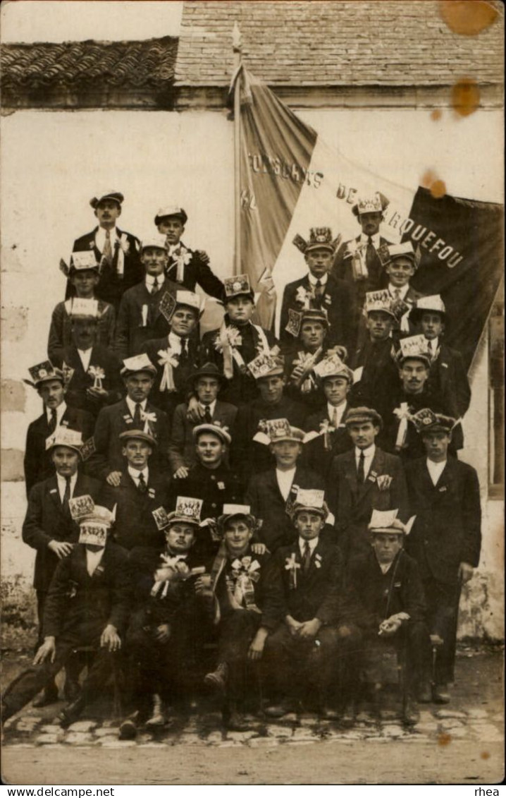 44 - CARQUEFOU - CARTE PHOTO des CONSCRITS de Carquefou