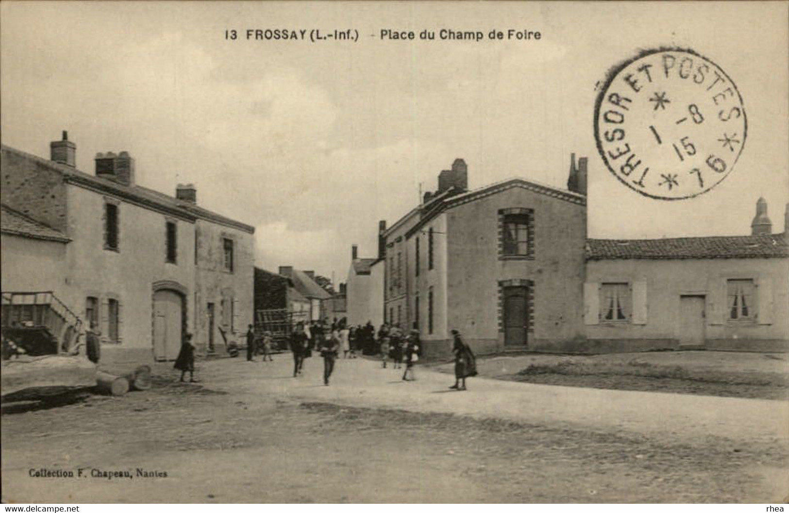 44 - FROSSAY - champ de foire