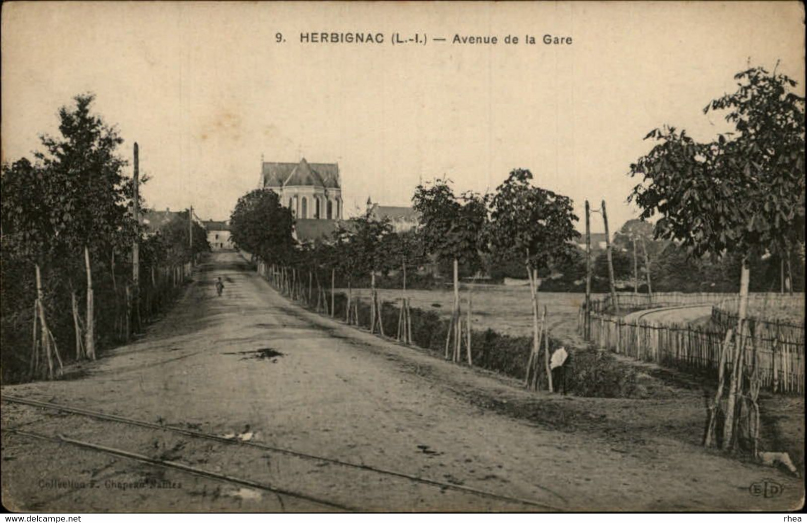 44 - HERBIGNAC - avenue de la gare