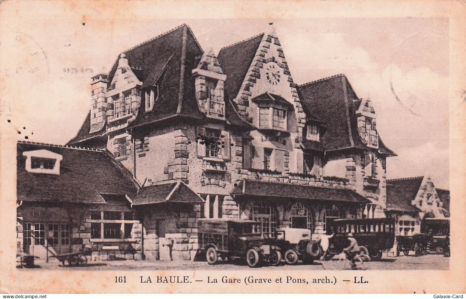 44 LA BAULE ESCOUBLAC LA GARE