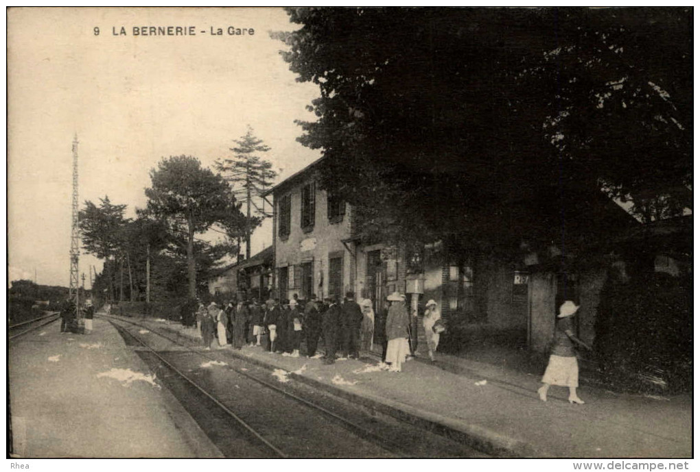 44 - LA BERNERIE-EN-RETZ - gare