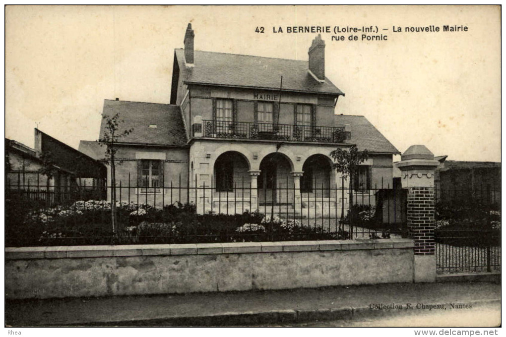 44 - LA BERNERIE-EN-RETZ - mairie