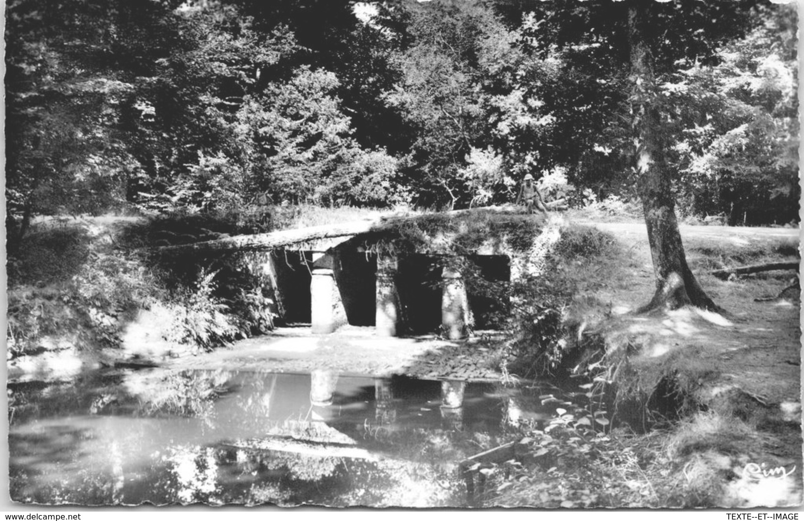 44 LE GAVRE - L'église