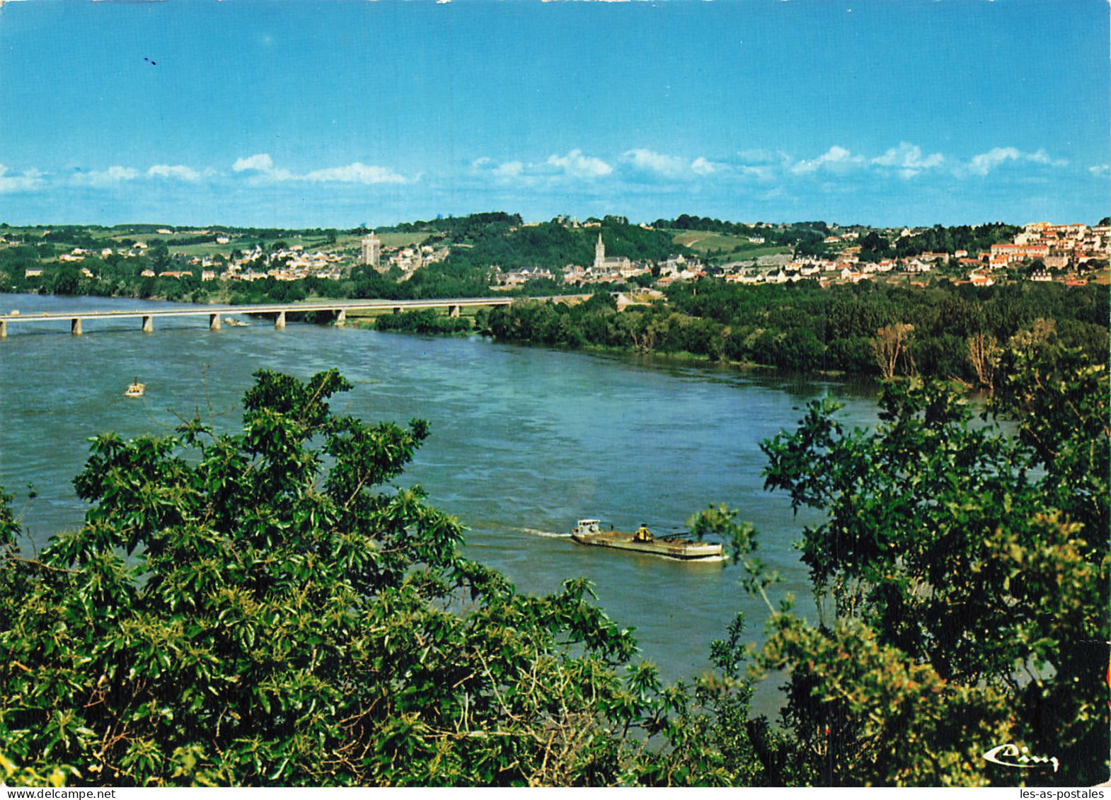 44 OUDON