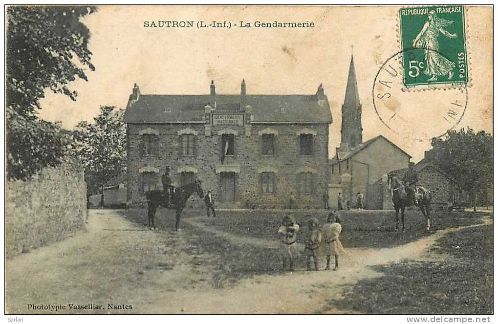 44 , SAUTRON , La Gendarmerie , *1752