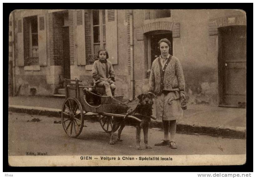 45 GIEN - attelage chien - laitier - voitures à chiens