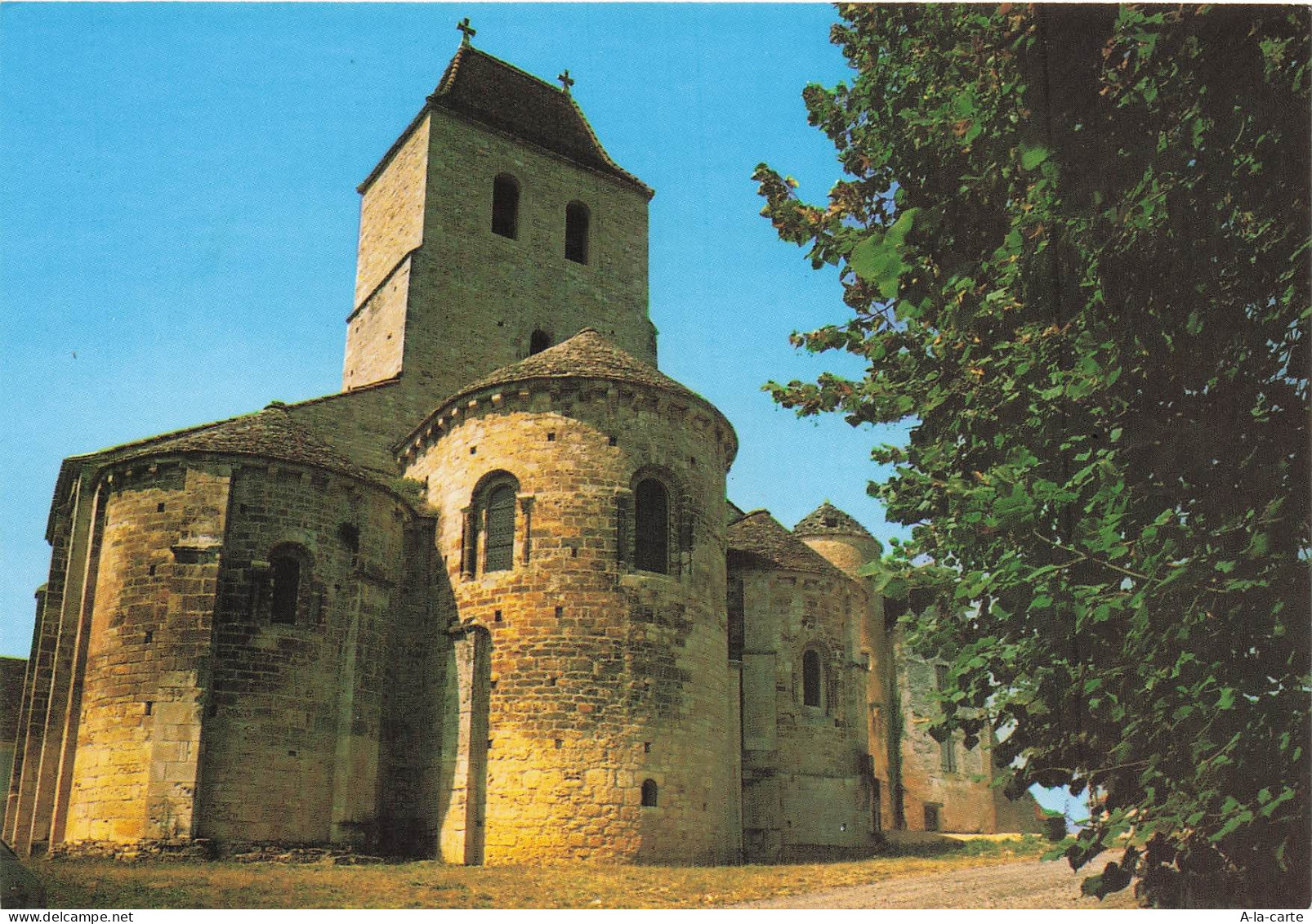 46 CAZALS EGLISE DES ARQUES