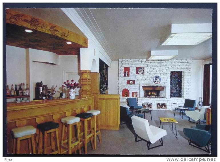 46 Saint-Céré casino bar    D46D  K46251K  C46251C RH057121