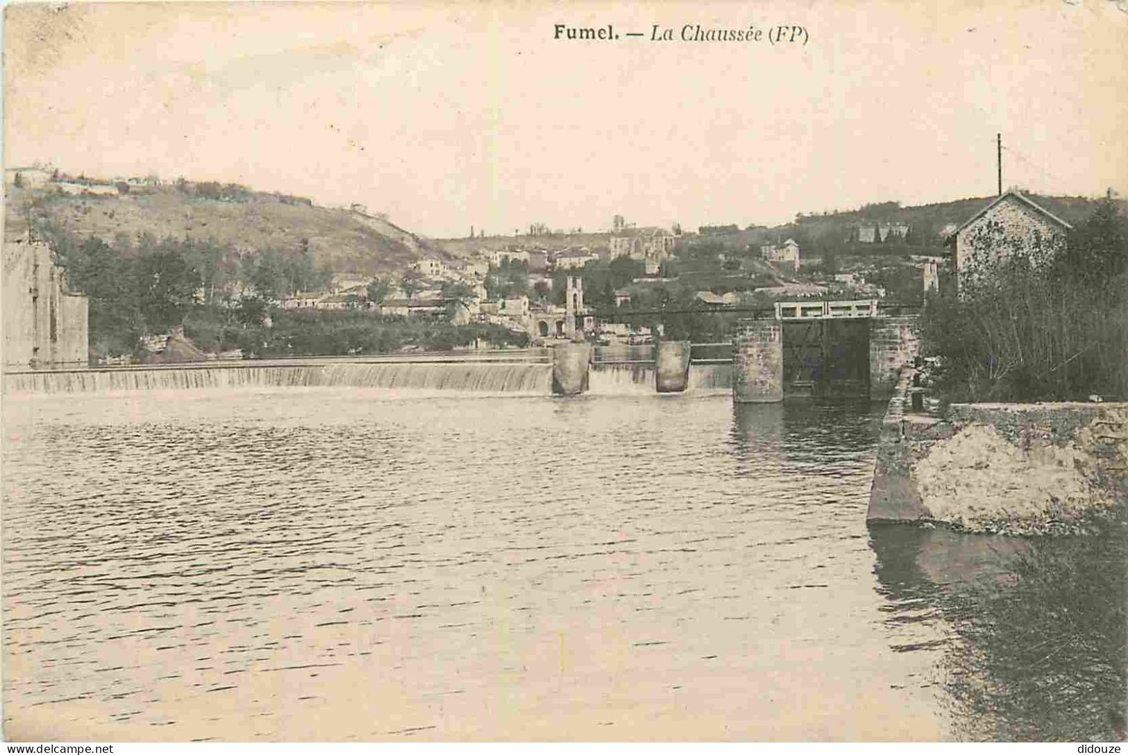 47 - Fumel - La chaussee - Précurseur - CPA - Voir Scans Recto-Verso
