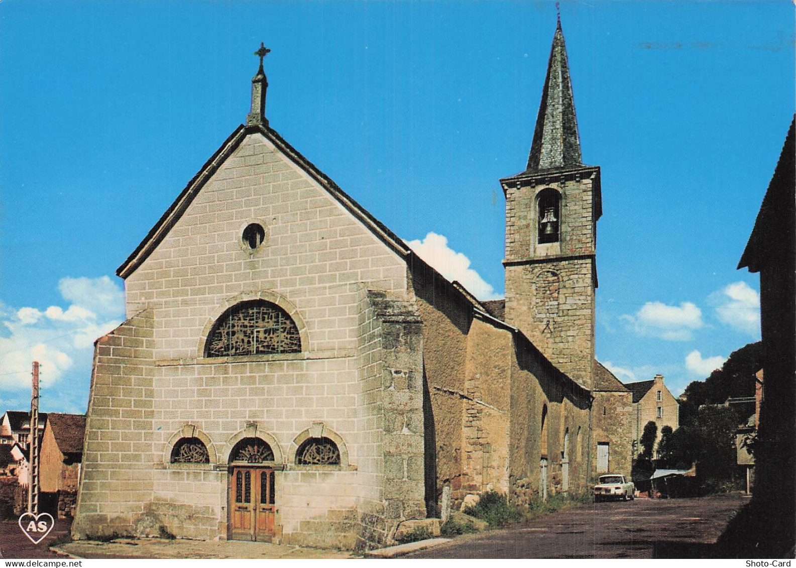 48 AUMONT AUBRAC L EGLISE