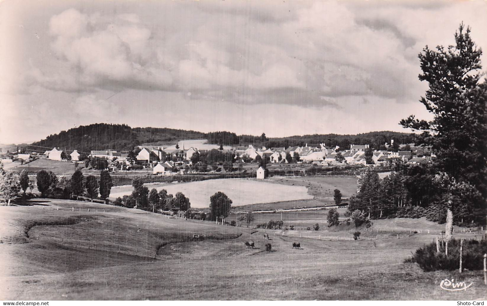 48 AUMONT AUBRAC VUE PANORAMIQUE