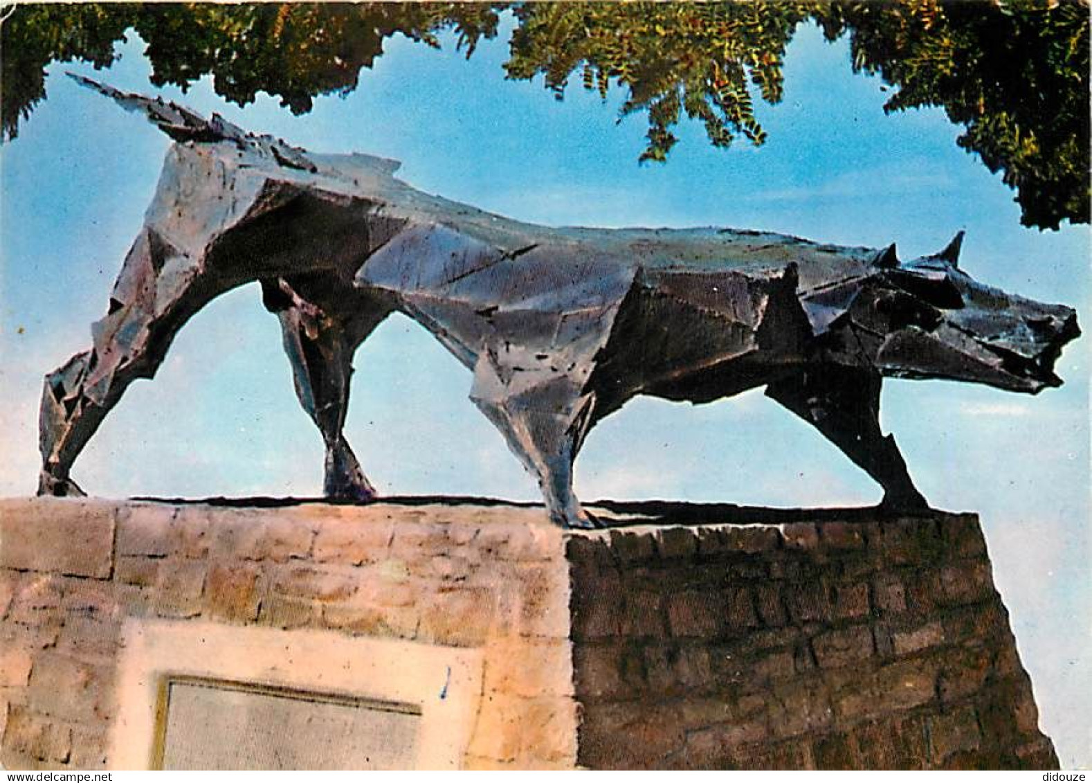 48 - Marvejols - Statue de la Bête du Gévaudan - CPM - Voir Scans Recto-Verso