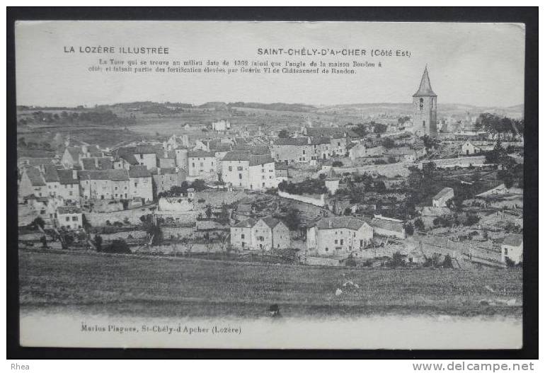 48 Saint-Chély-d'Apcher SAINT-CHELY-D'APCHER (Côté Est) La Tour qui se trouve au milie D48D K48140K C48140C RH004884