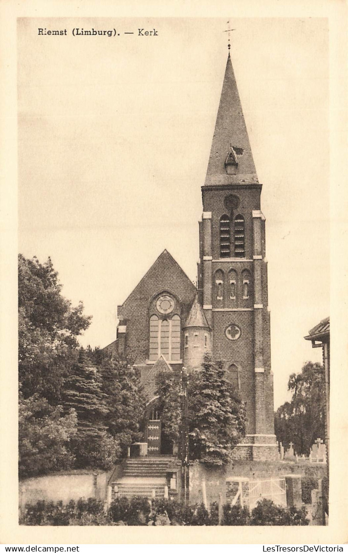 [-5%] BELGIQUE - Riemst (Limburg) - Kerk - Van Weert-Jongen Welvaart - Geïllustreerde - Carte postale ancienne
