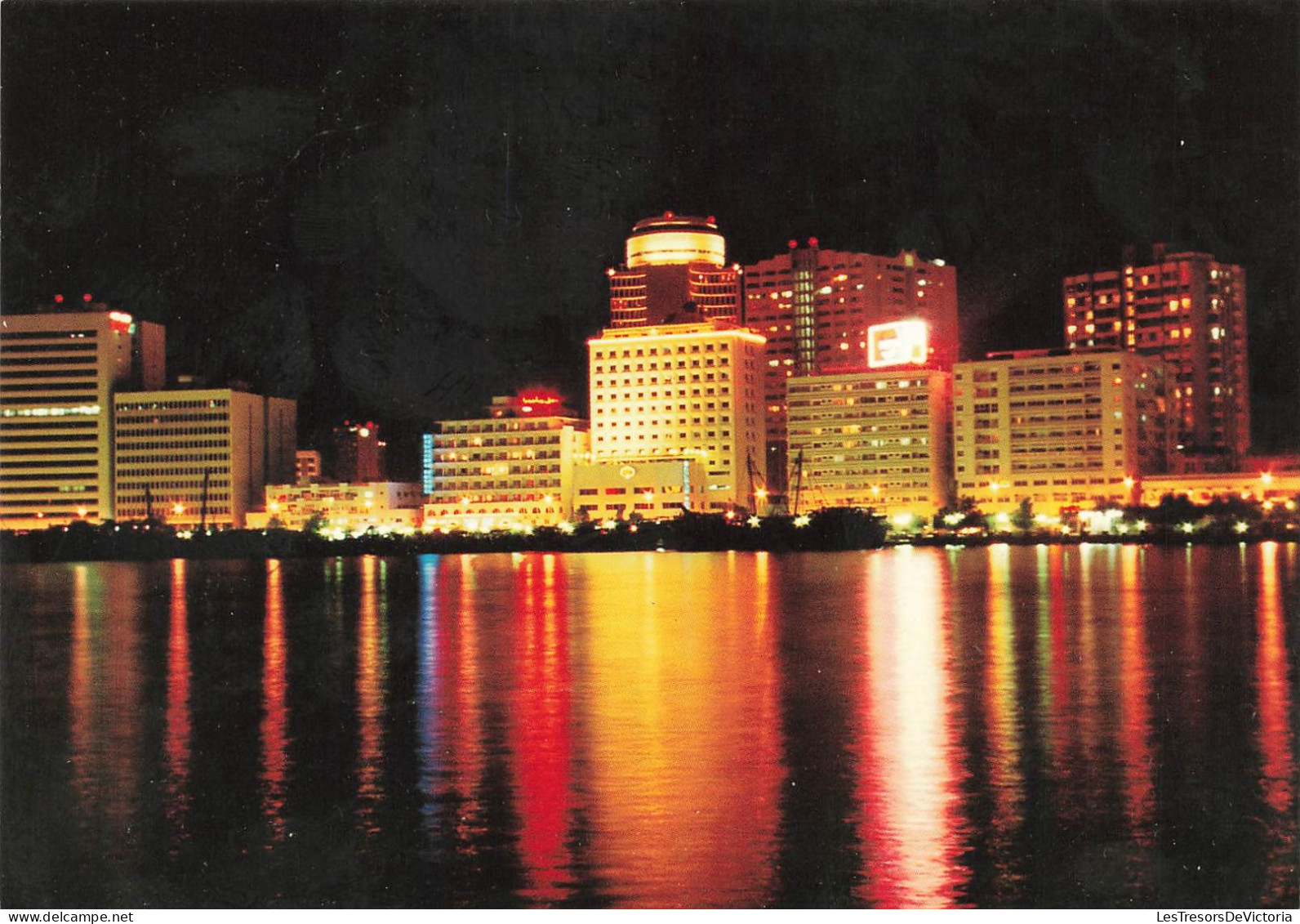 [-5%] EMIRATS ARABES UNIS - Dubai - Night greek - Carte postale ancienne