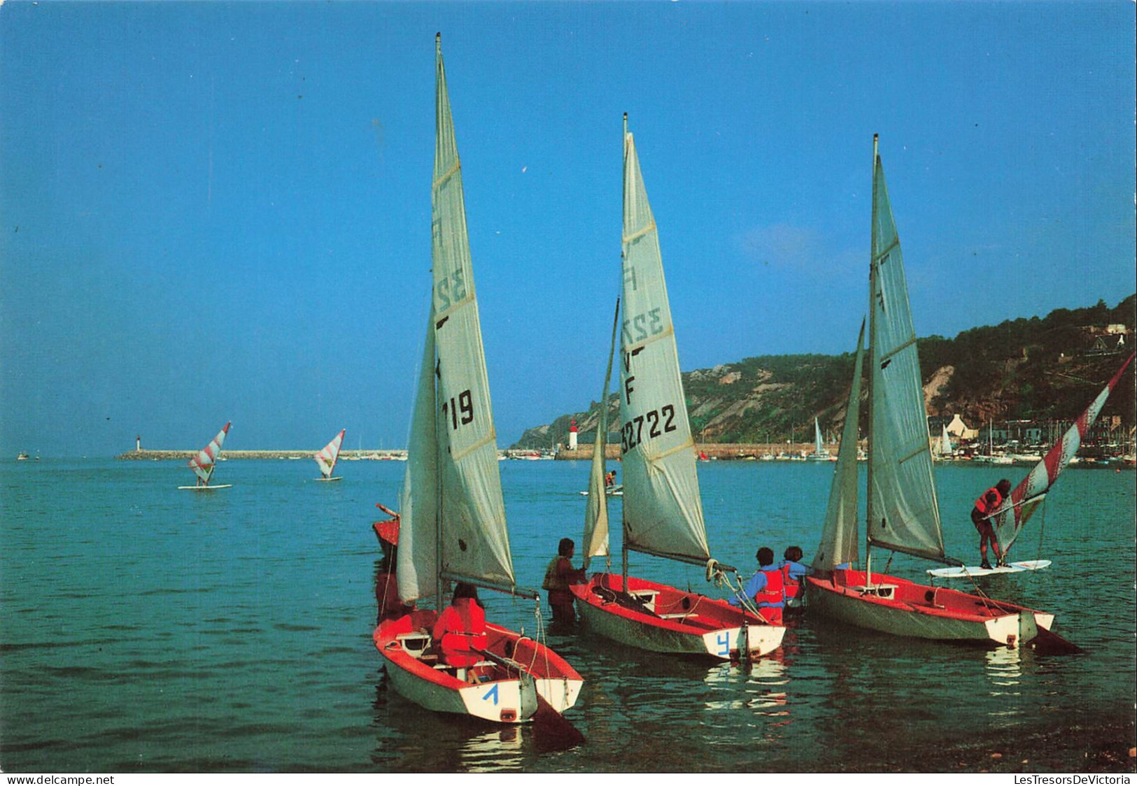 [-5%] FRANCE - Erquy - Côtes du Nord - port - voilier - mer - transport - maritime - animé - ed Gabier - Carte postale