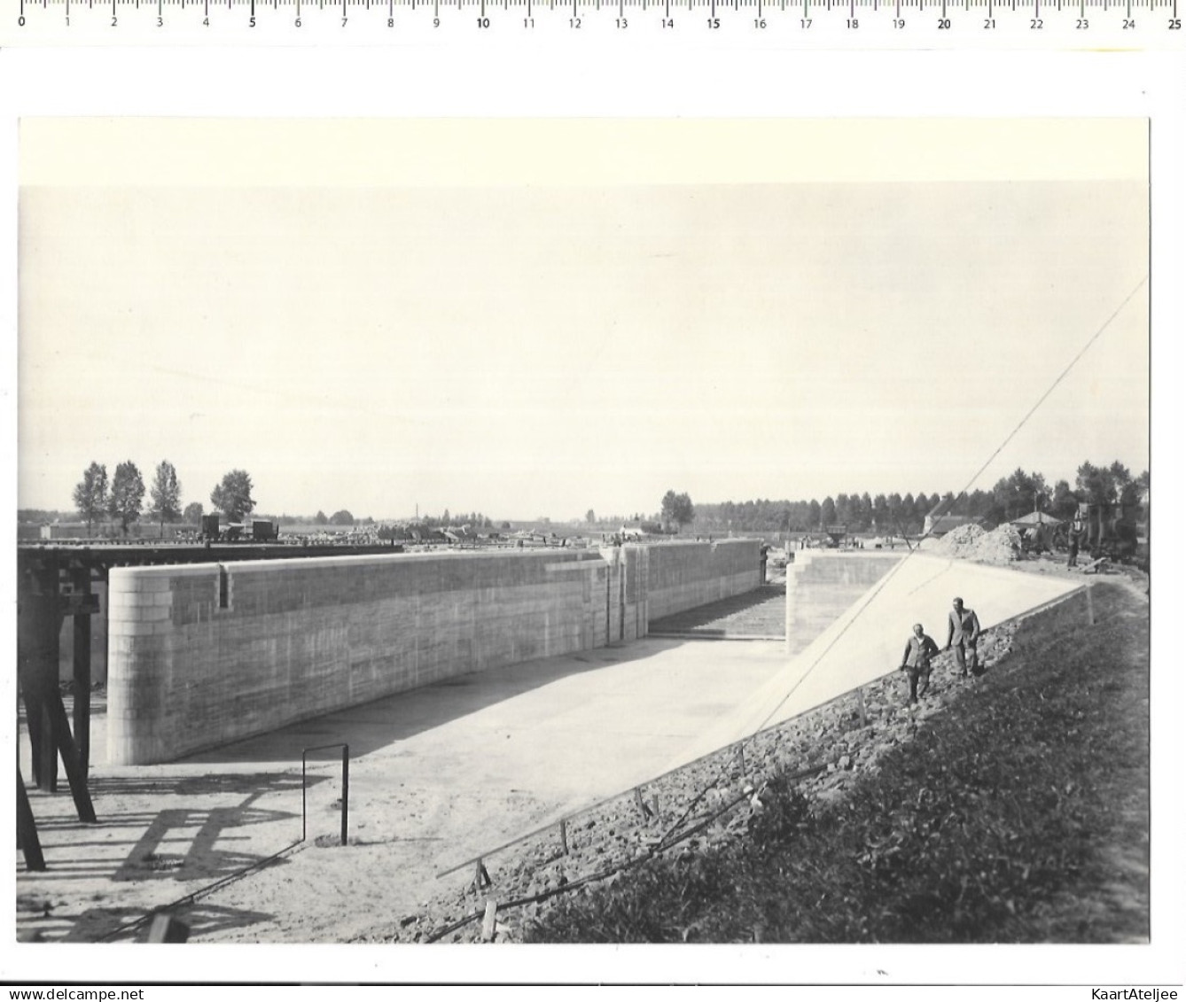 5 Unieke foto's Denderbelle Sas 20/5/1938.