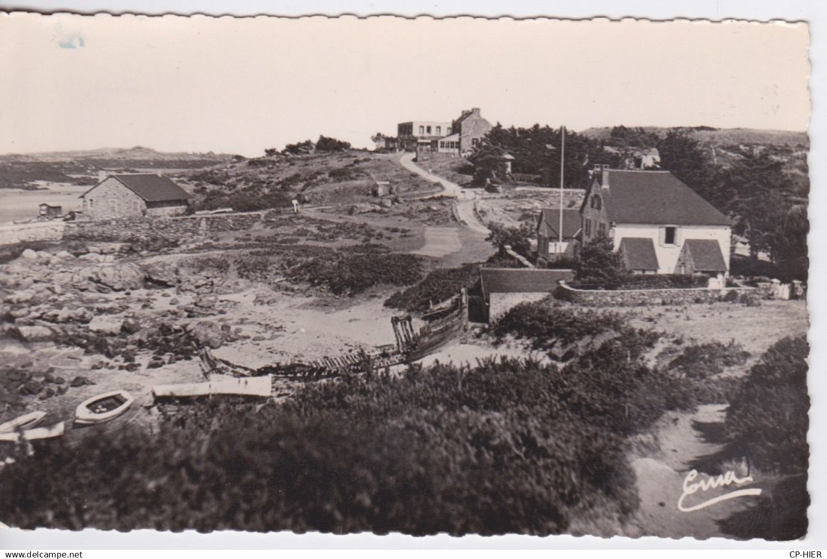 50 - ILES CHAUSEY -  ILE DE LA MANCHE GRANVILLE -  VUE GENERALE