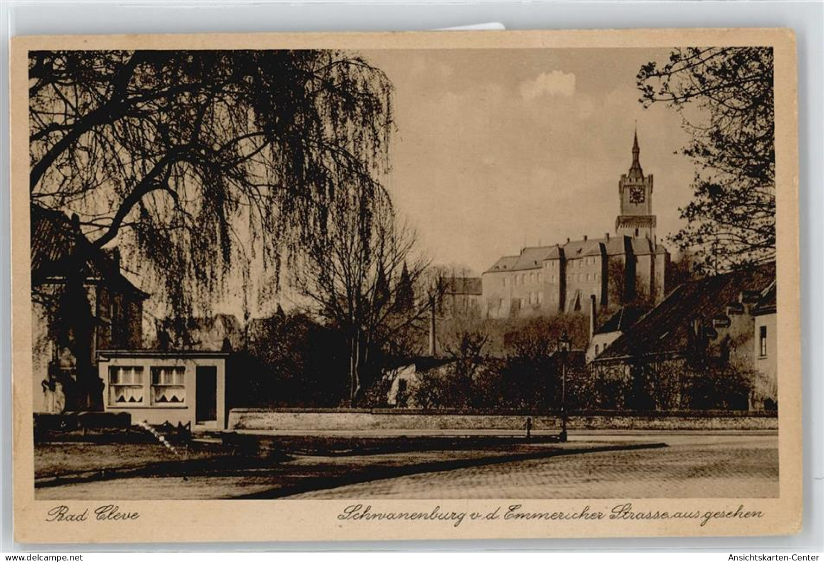 50358358 - Kleve , Niederrhein