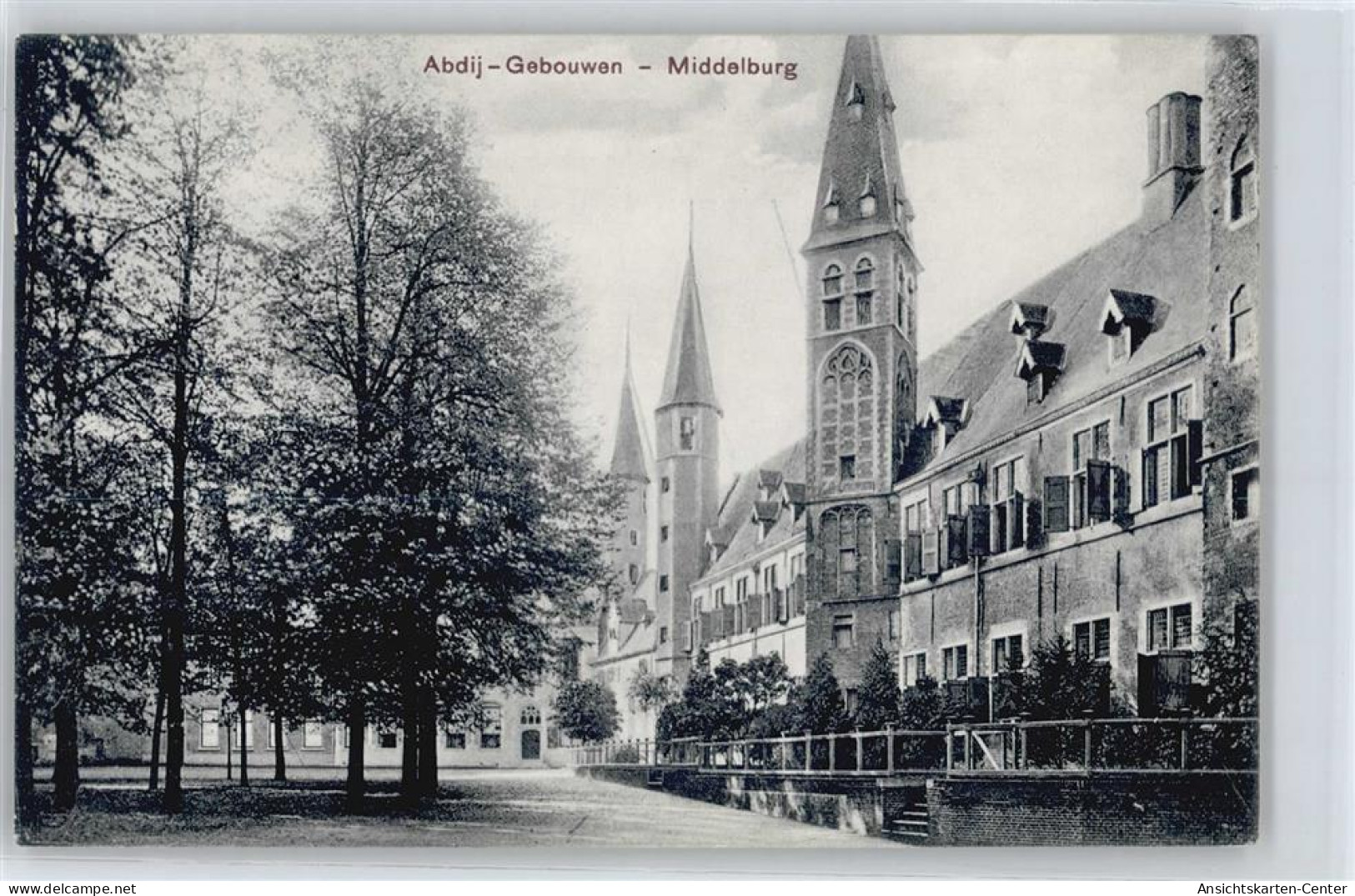 50394871 - Middelburg