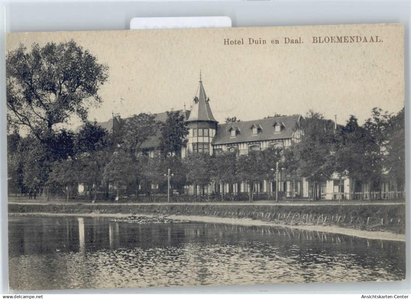 50499904 - Bloemendaal