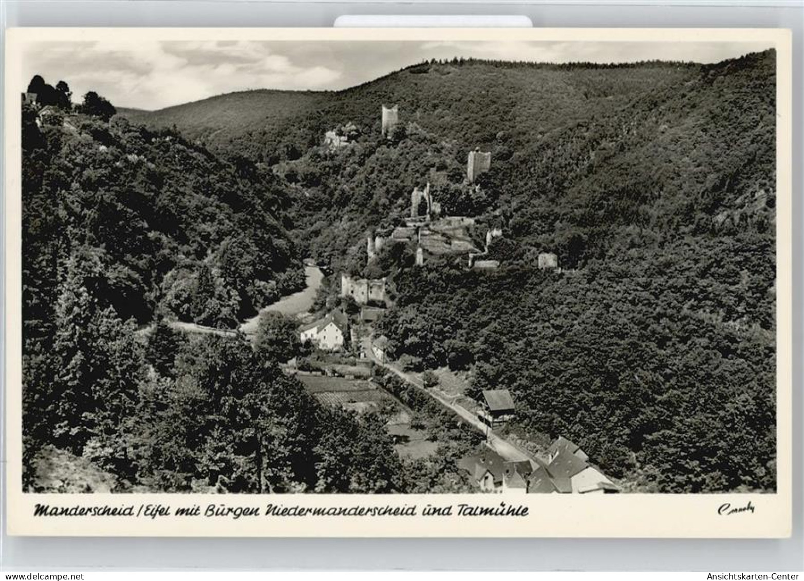 50532332 - Manderscheid , Eifel