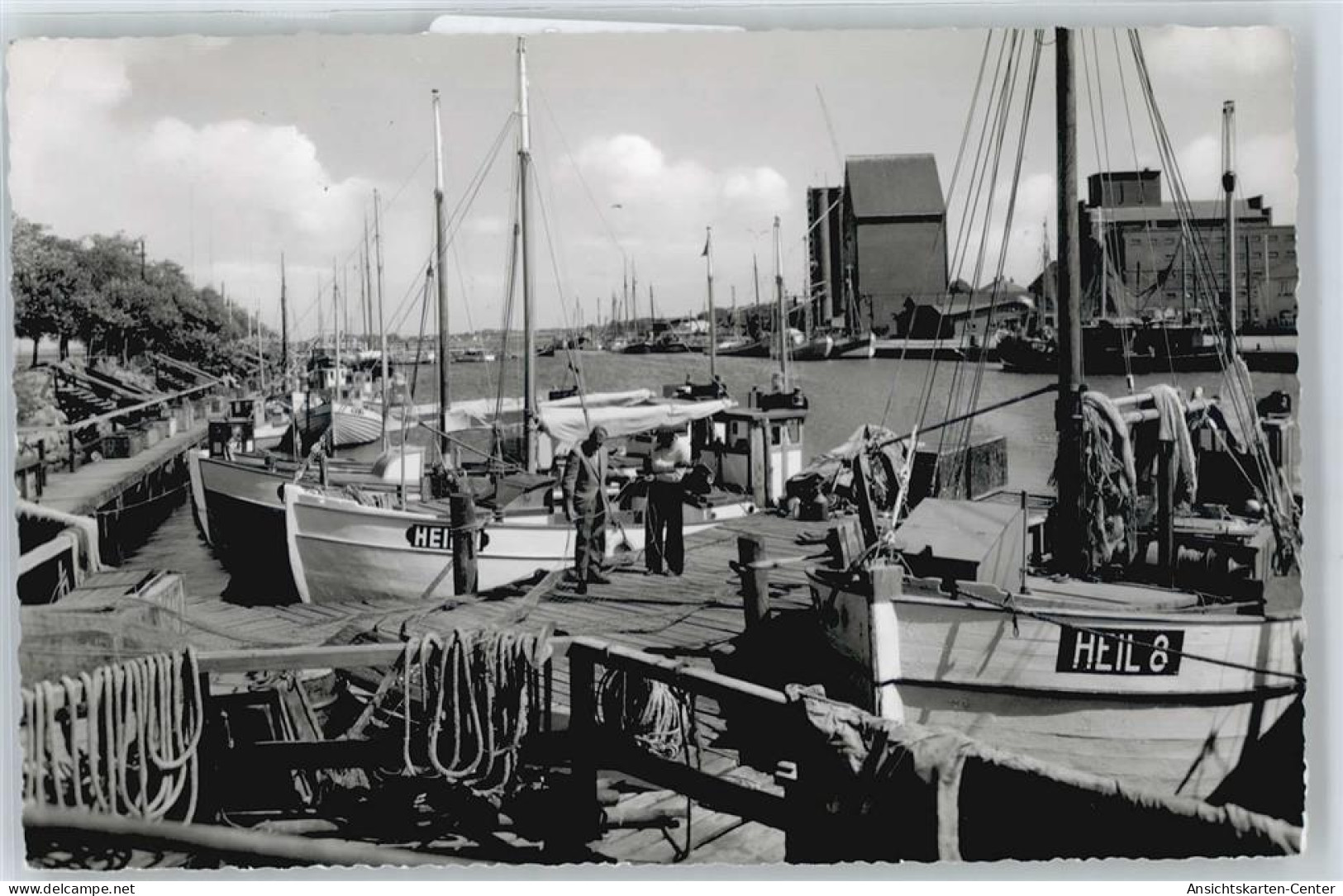 50543822 - Heiligenhafen , Holst