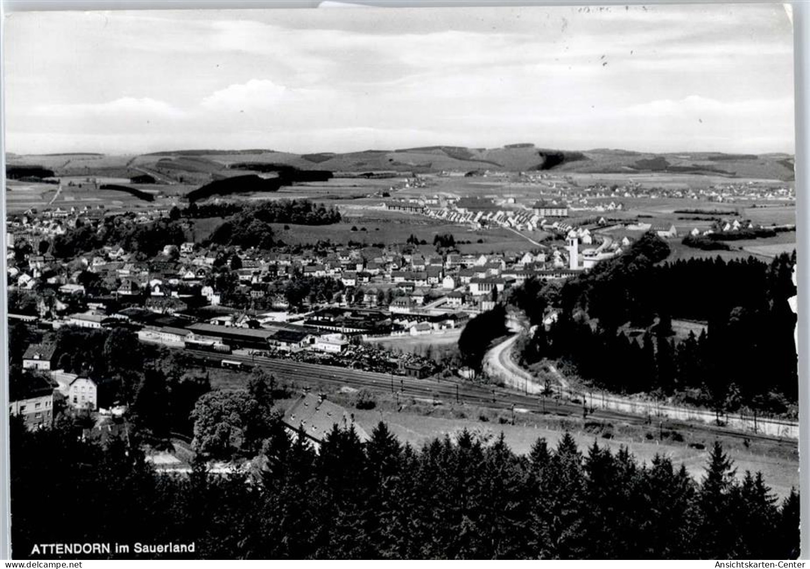 51076379 - Attendorn