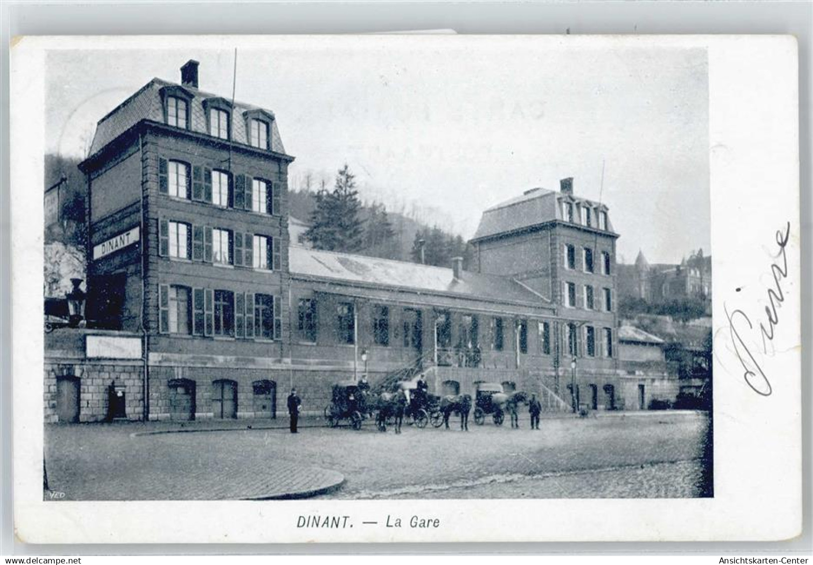 51134095 - Dinant