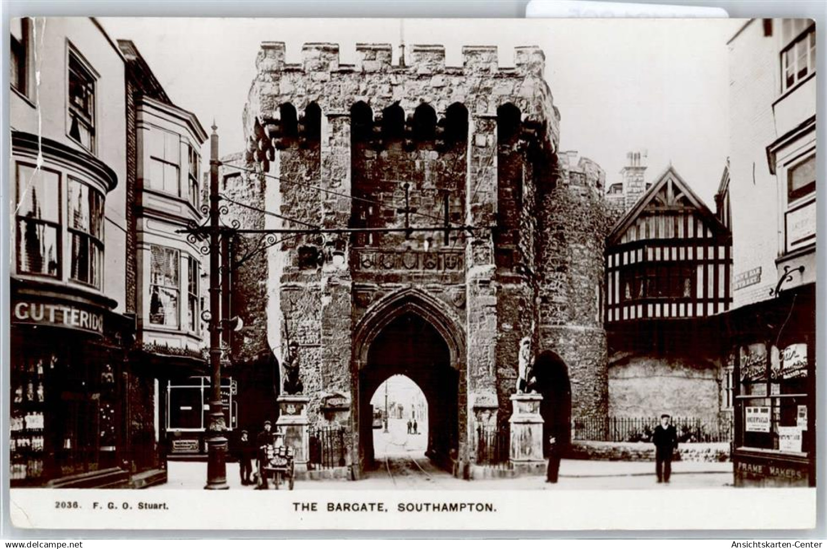 51191865 - Southampton