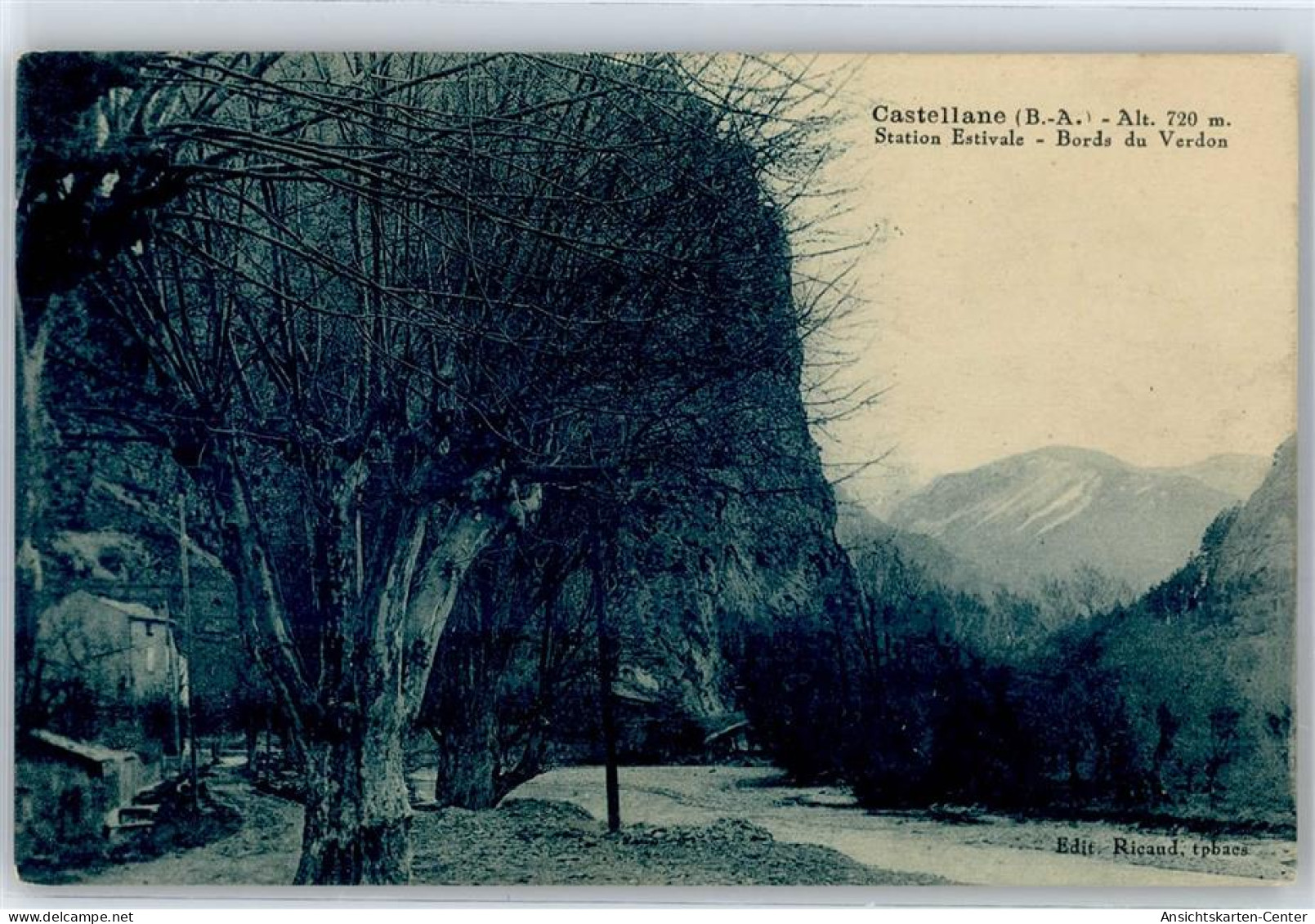 51427487 - Castellane