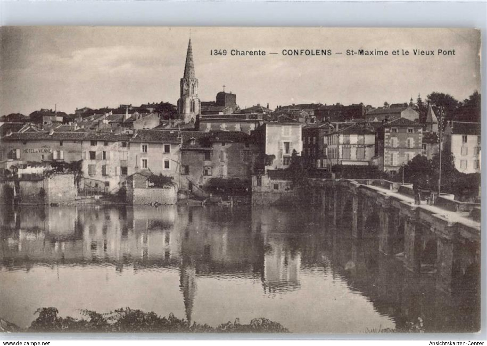 51537836 - Confolens