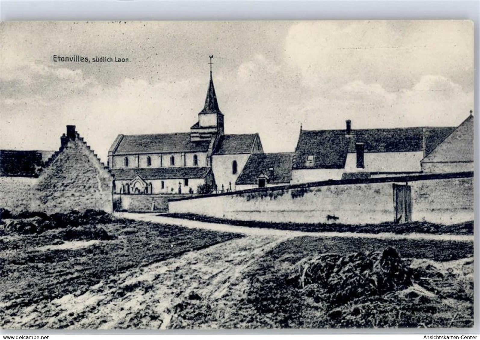 51598624 - Laon