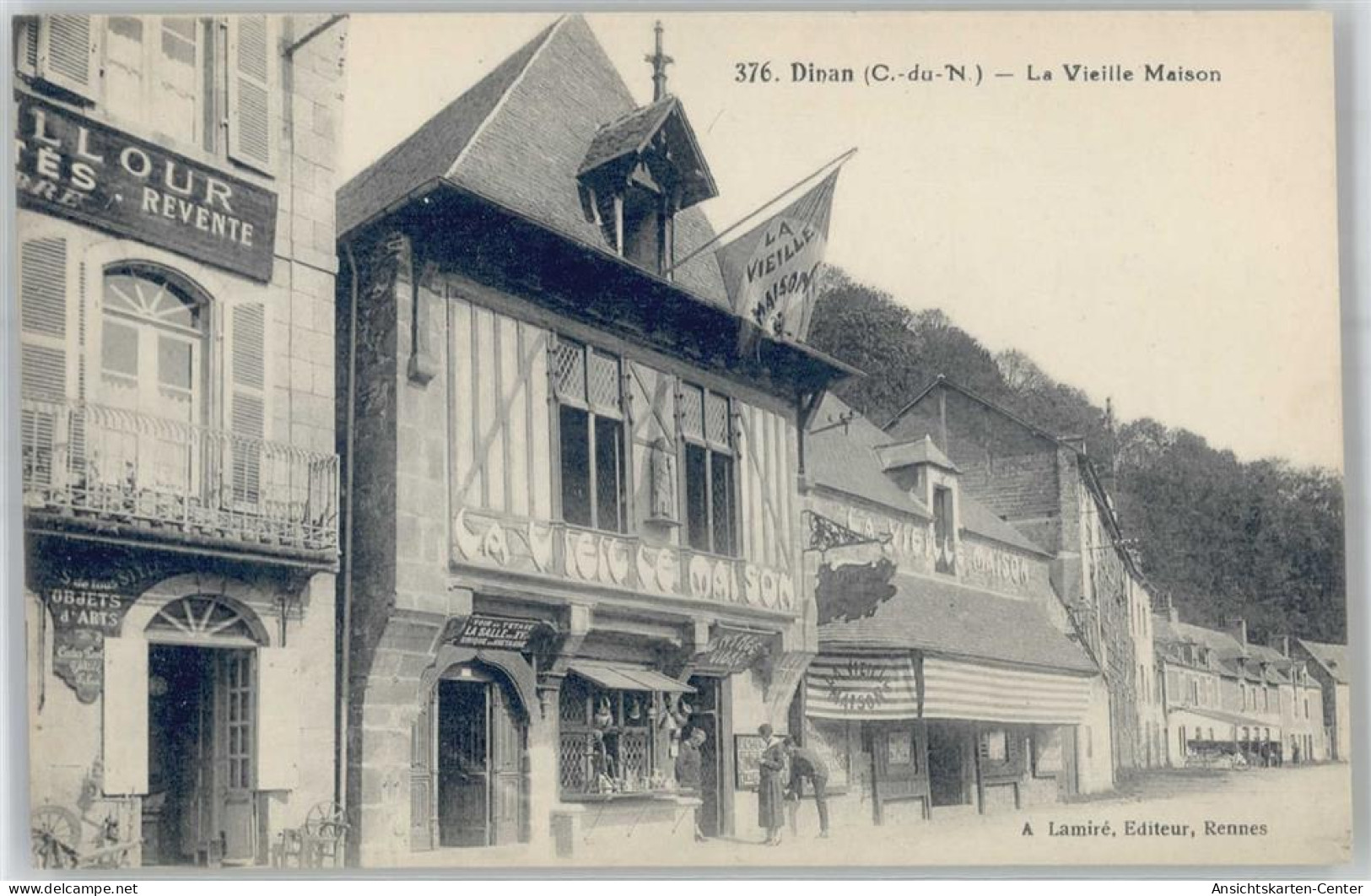 51600187 - Dinan