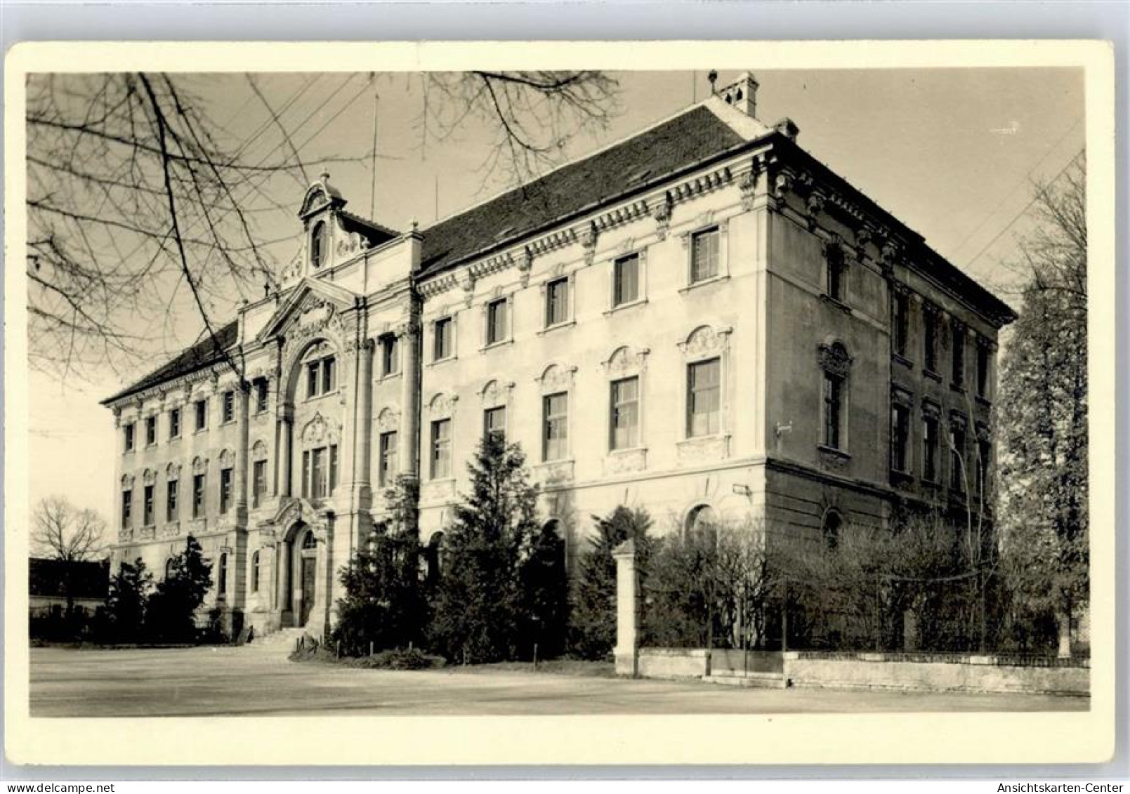 51644358 - Stockerau