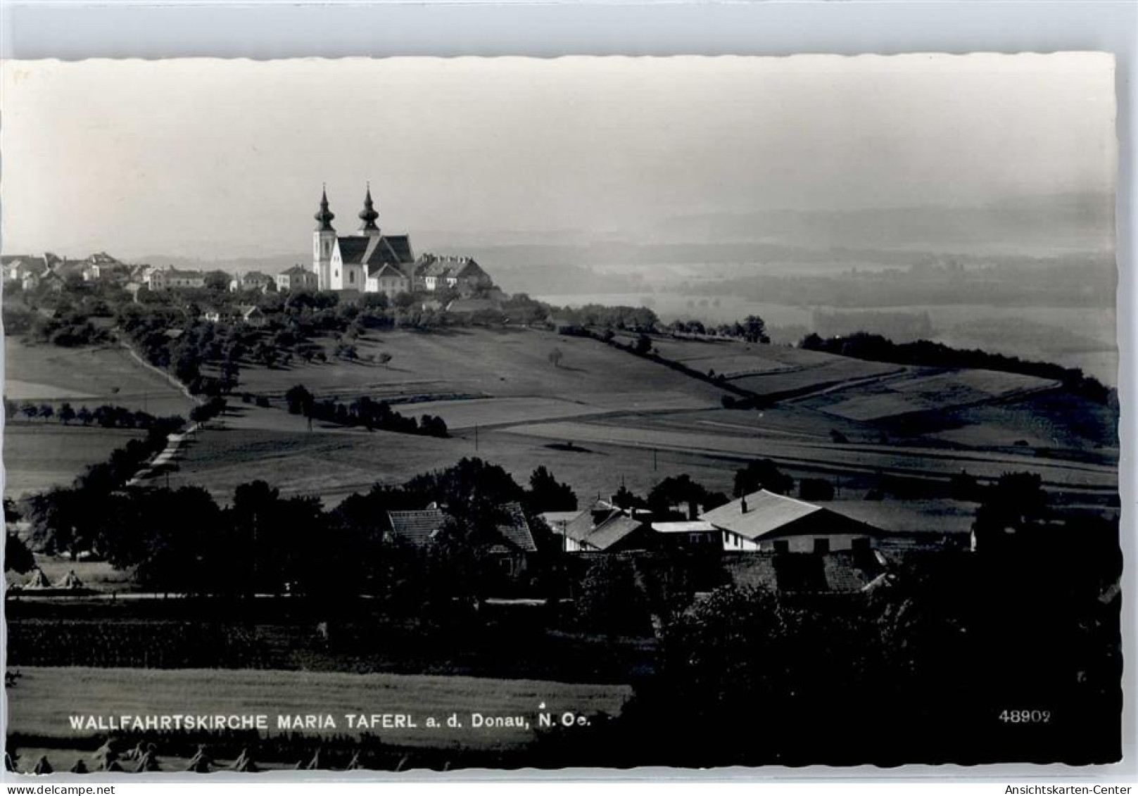 51644720 - Maria Taferl