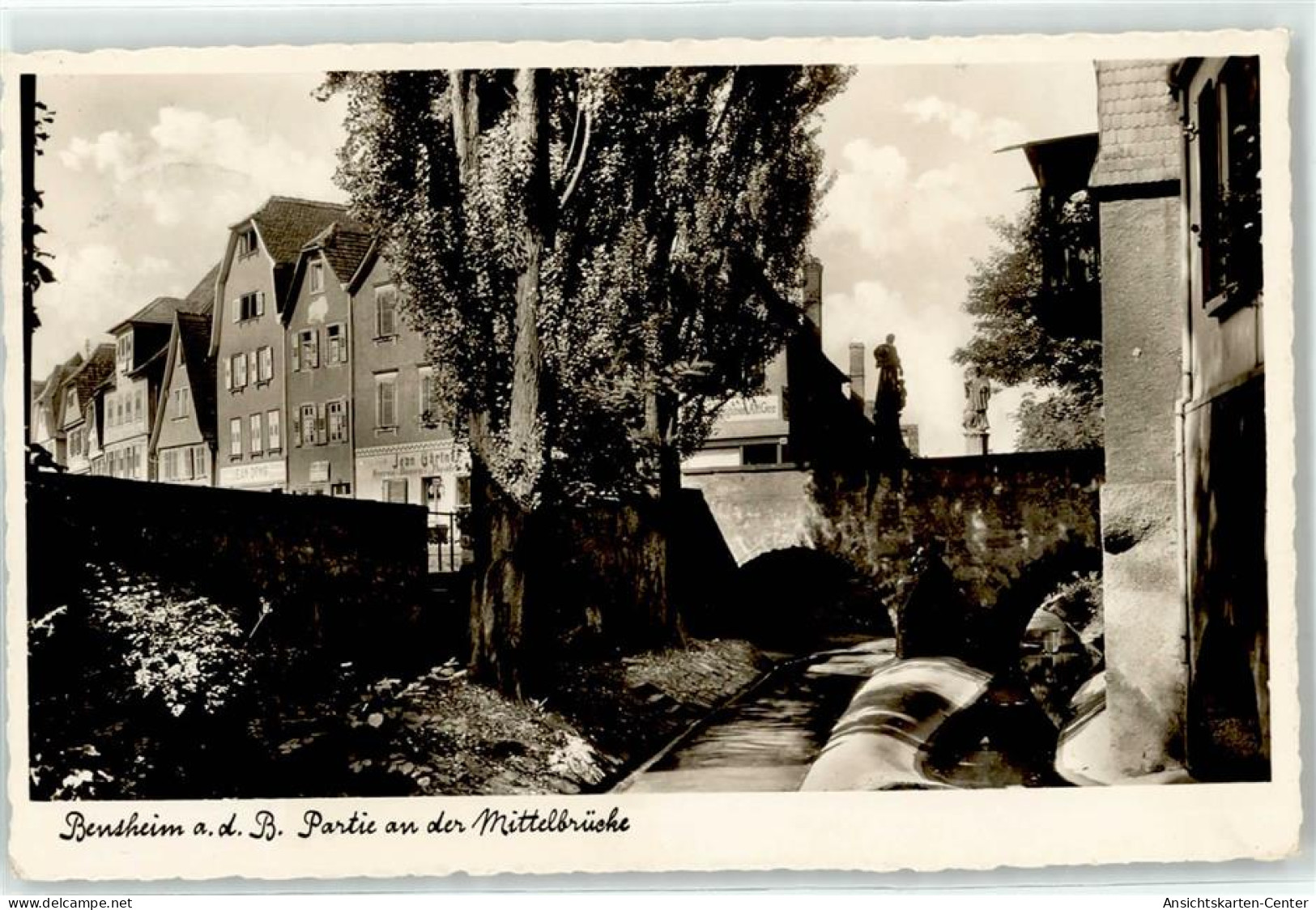 51658281 - Bensheim