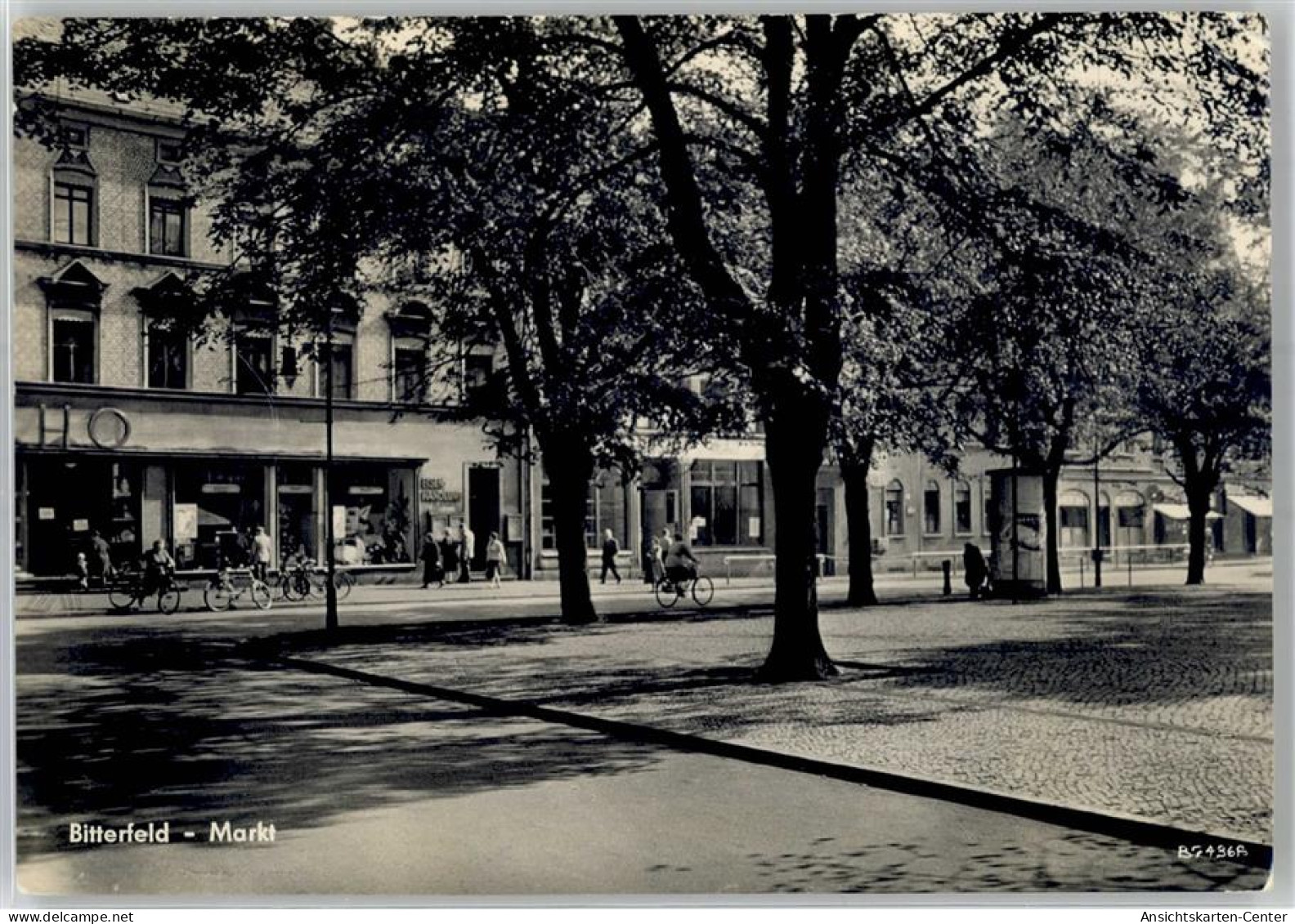 51661648 - Bitterfeld