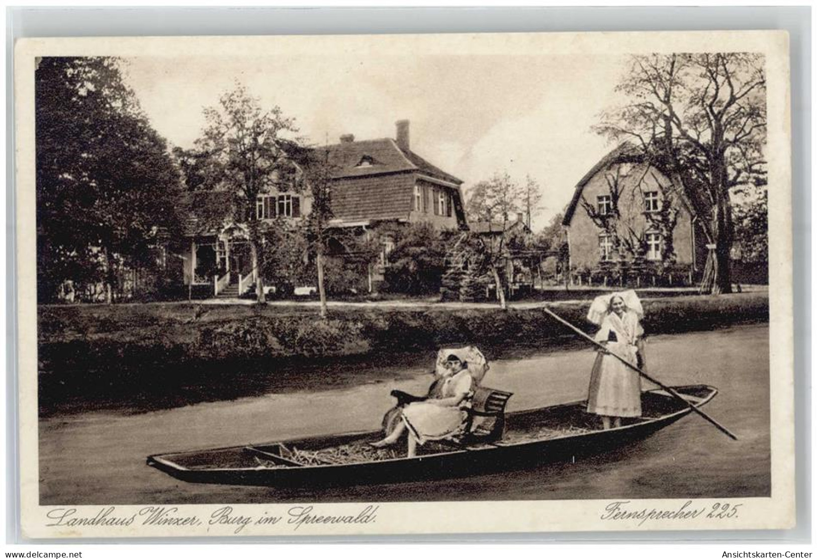 51662618 - Burg , Spreewald