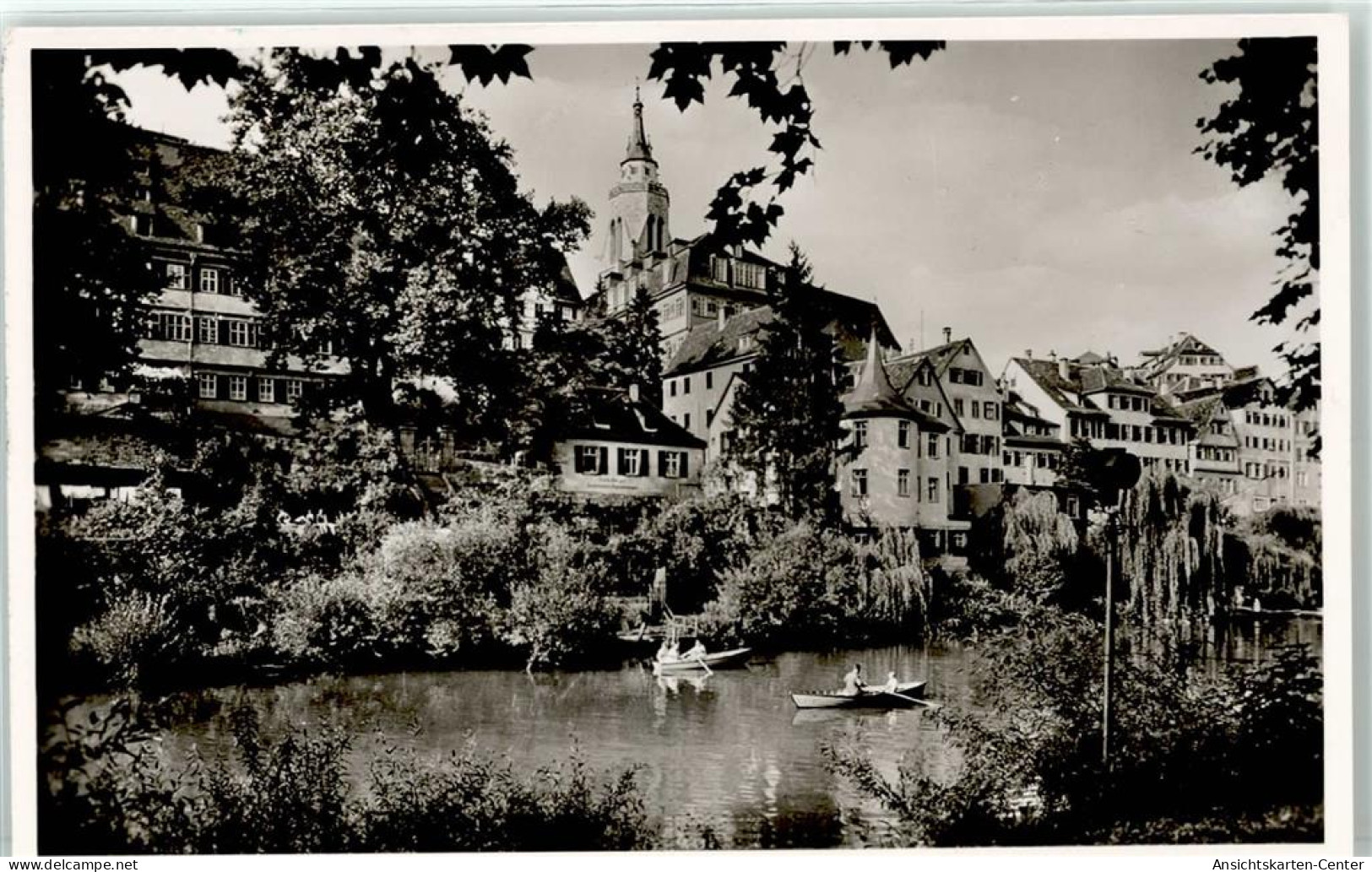 51763587 - Tuebingen