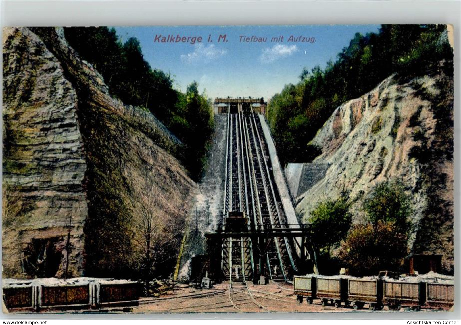 51825570 - Kalkberge