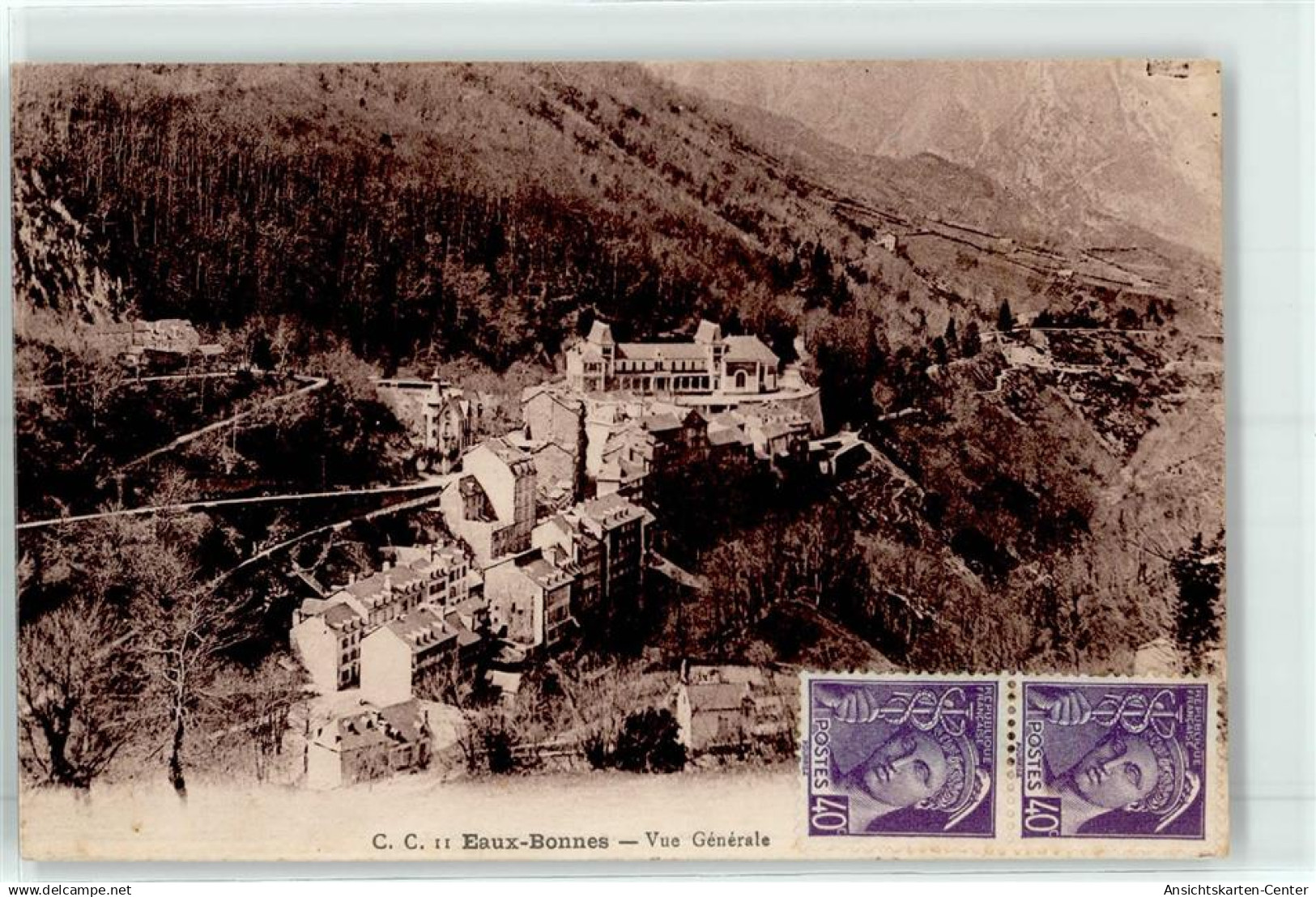 51861369 - Eaux-Bonnes