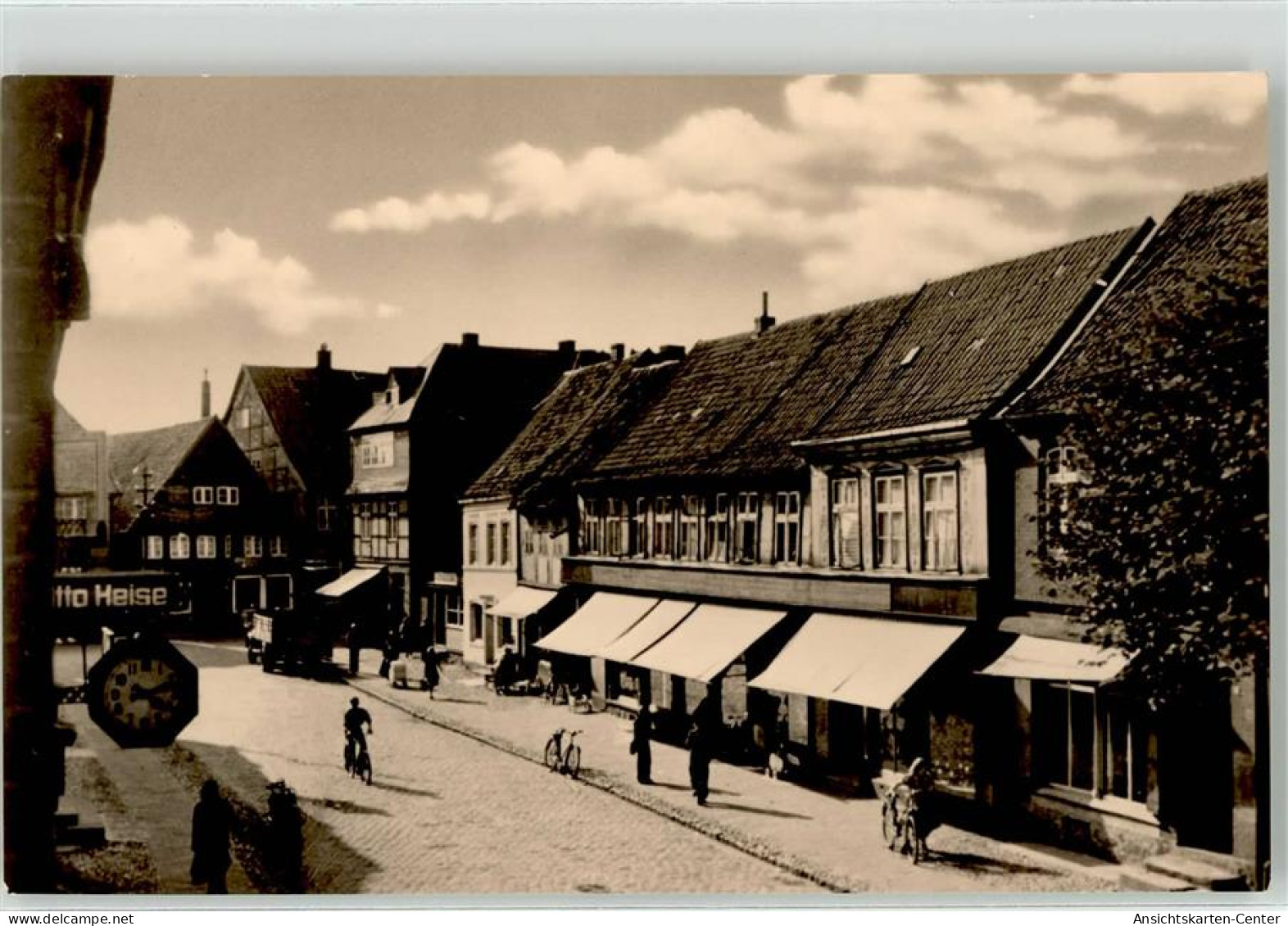 51885470 - Boizenburg