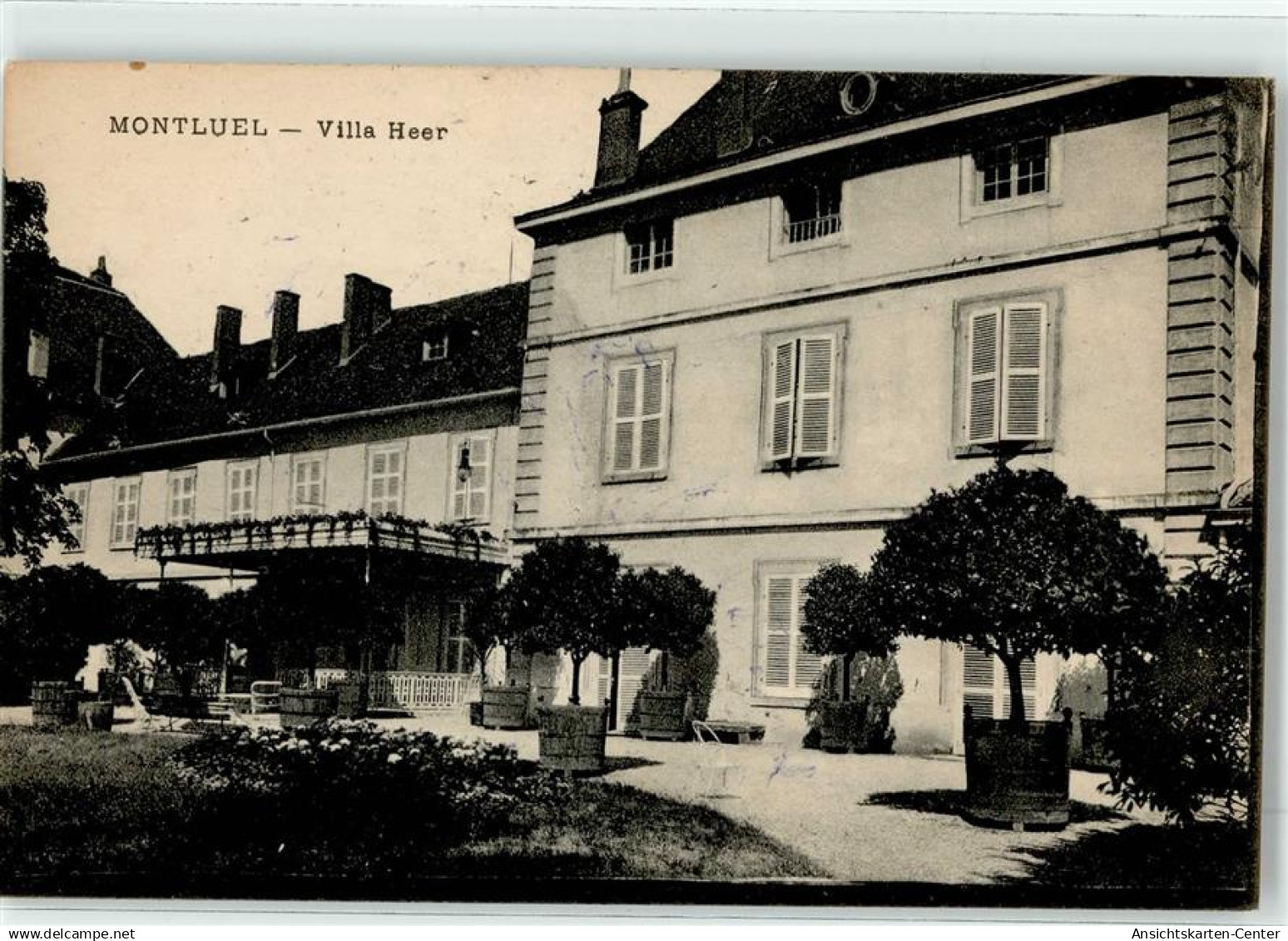 51891844 - Montluel