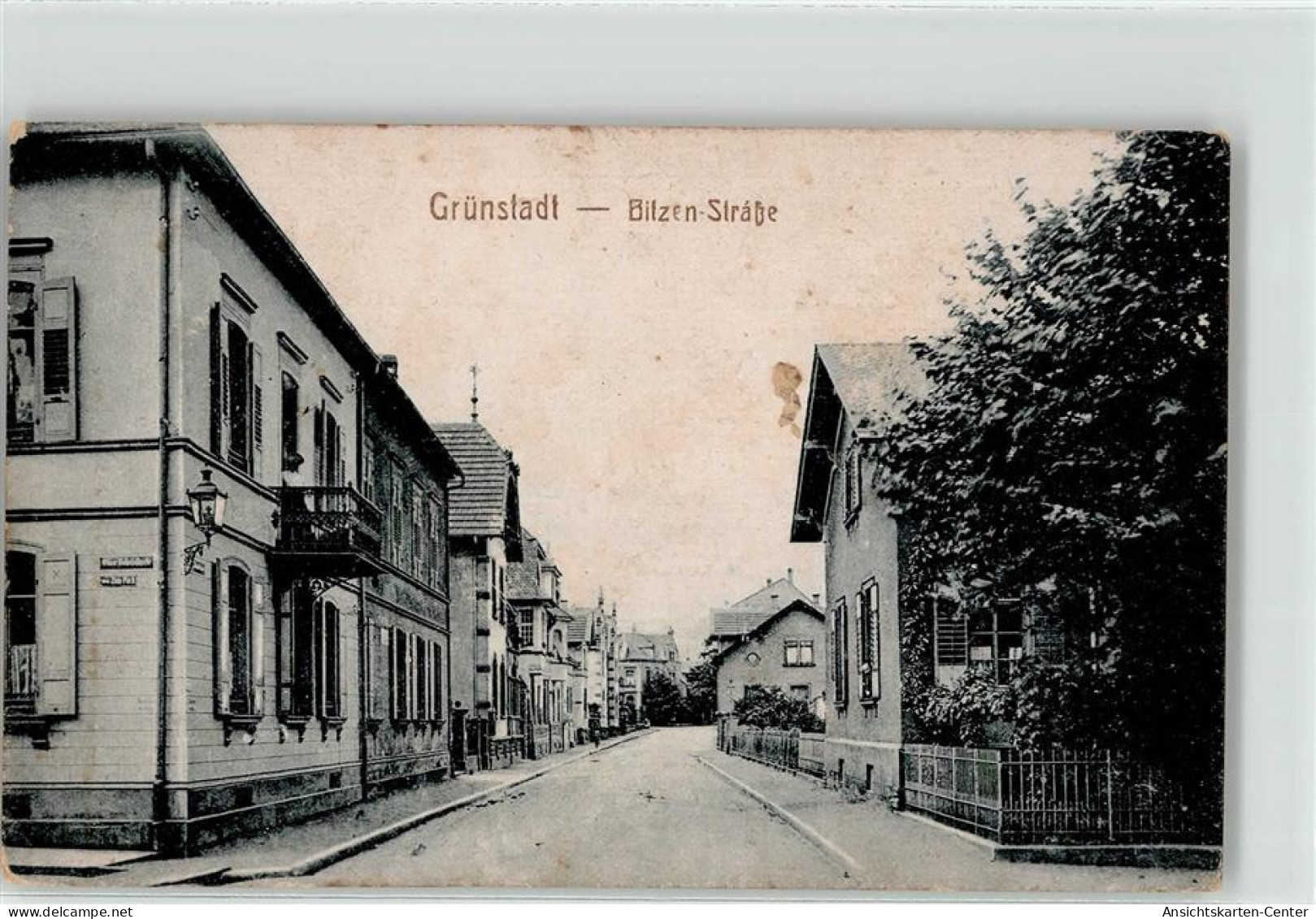 52096927 - Gruenstadt