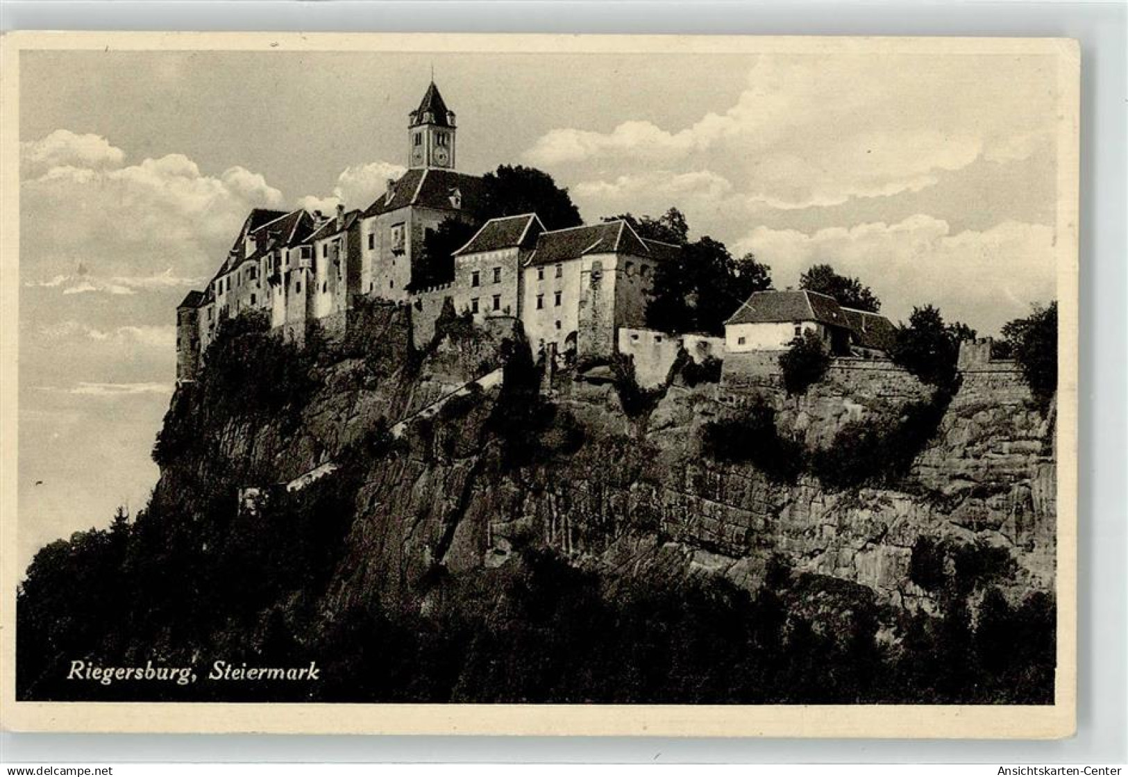 52142034 - Riegersburg