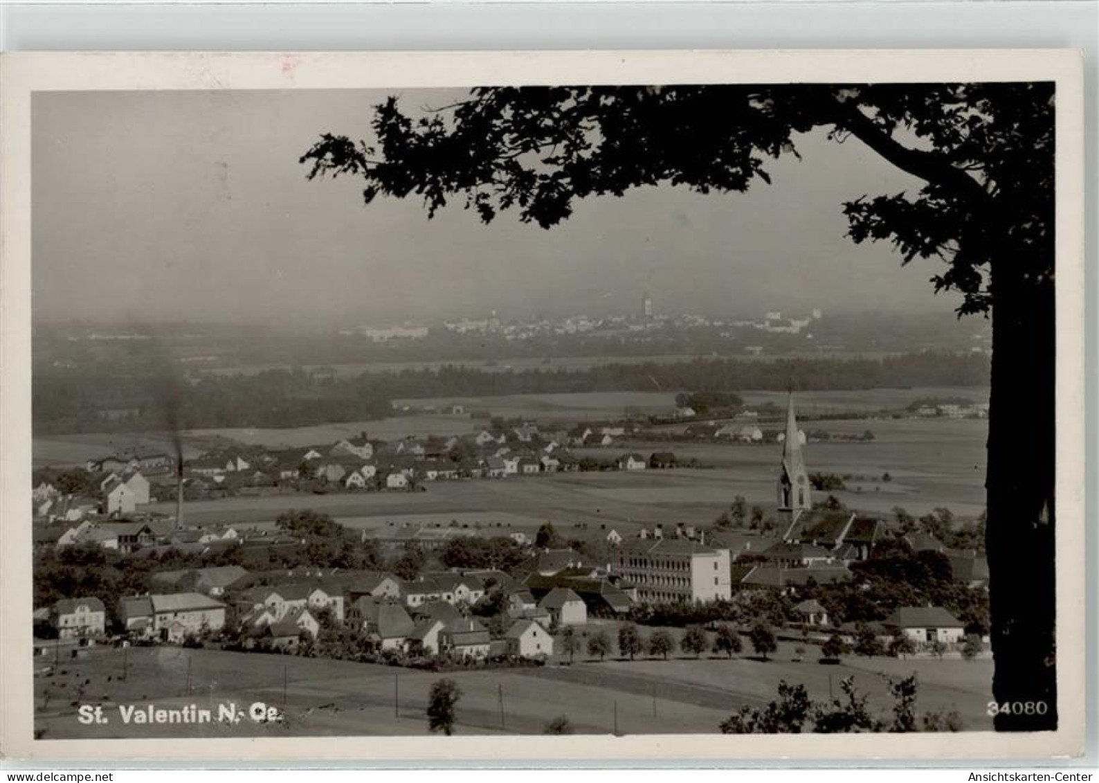 52172176 - St. Valentin