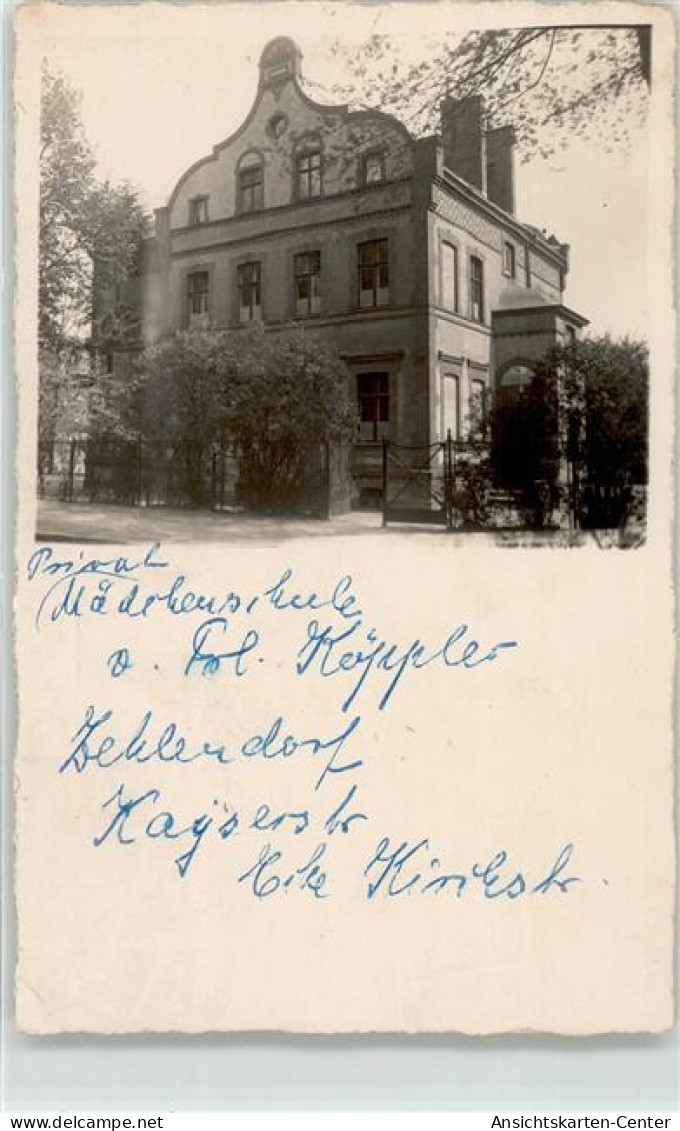 52180772 - Zehlendorf